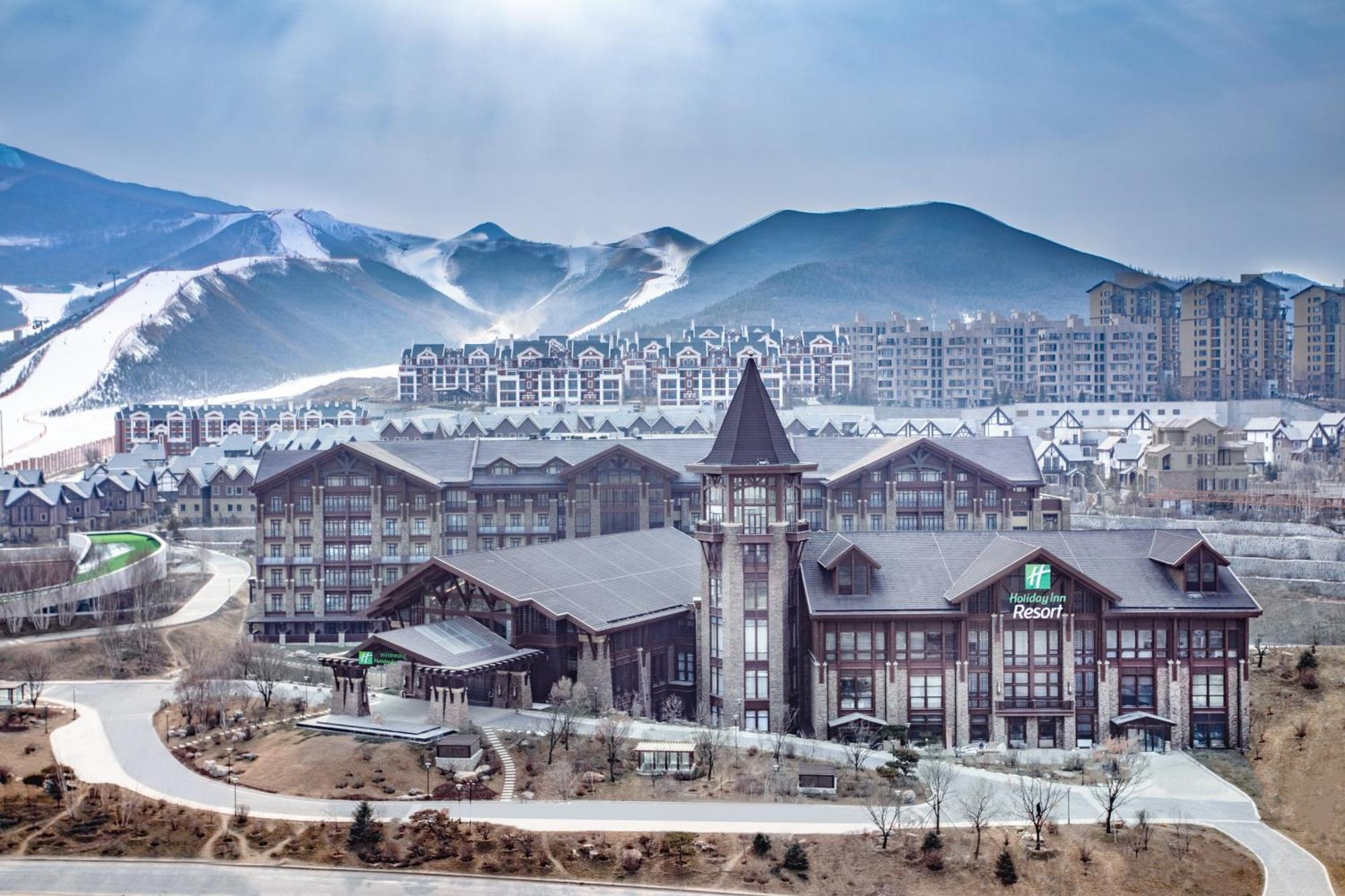 Holiday Inn Resort Zhangjiakou Chongli, An Ihg Hotel Exterior foto